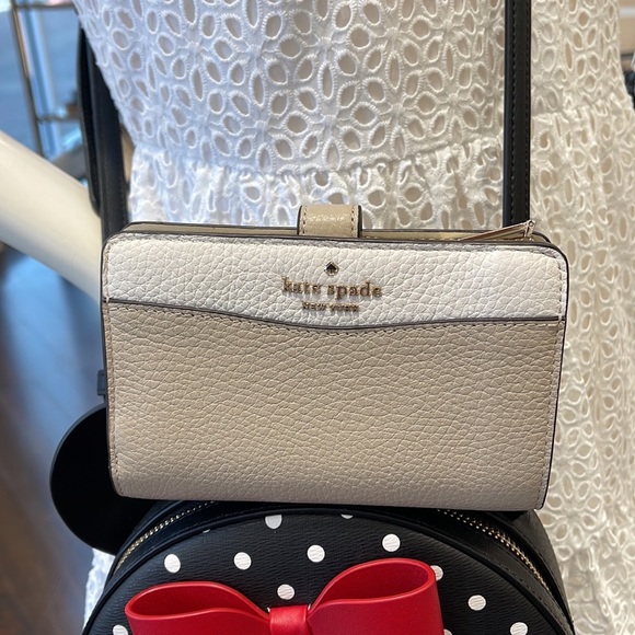 Kate Spade Leila Medium Compact Bifold Wallet 
Light Sand Multi - Picture 7 of 16